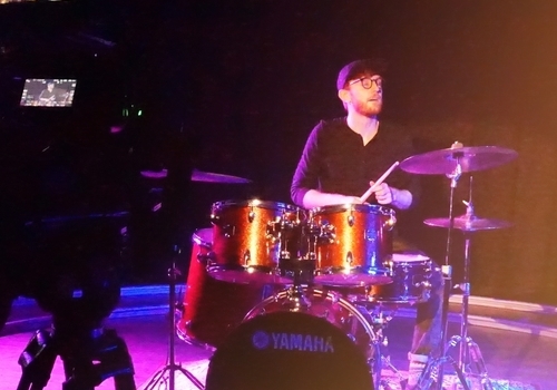 DRUMMER<br>Erik Schuster